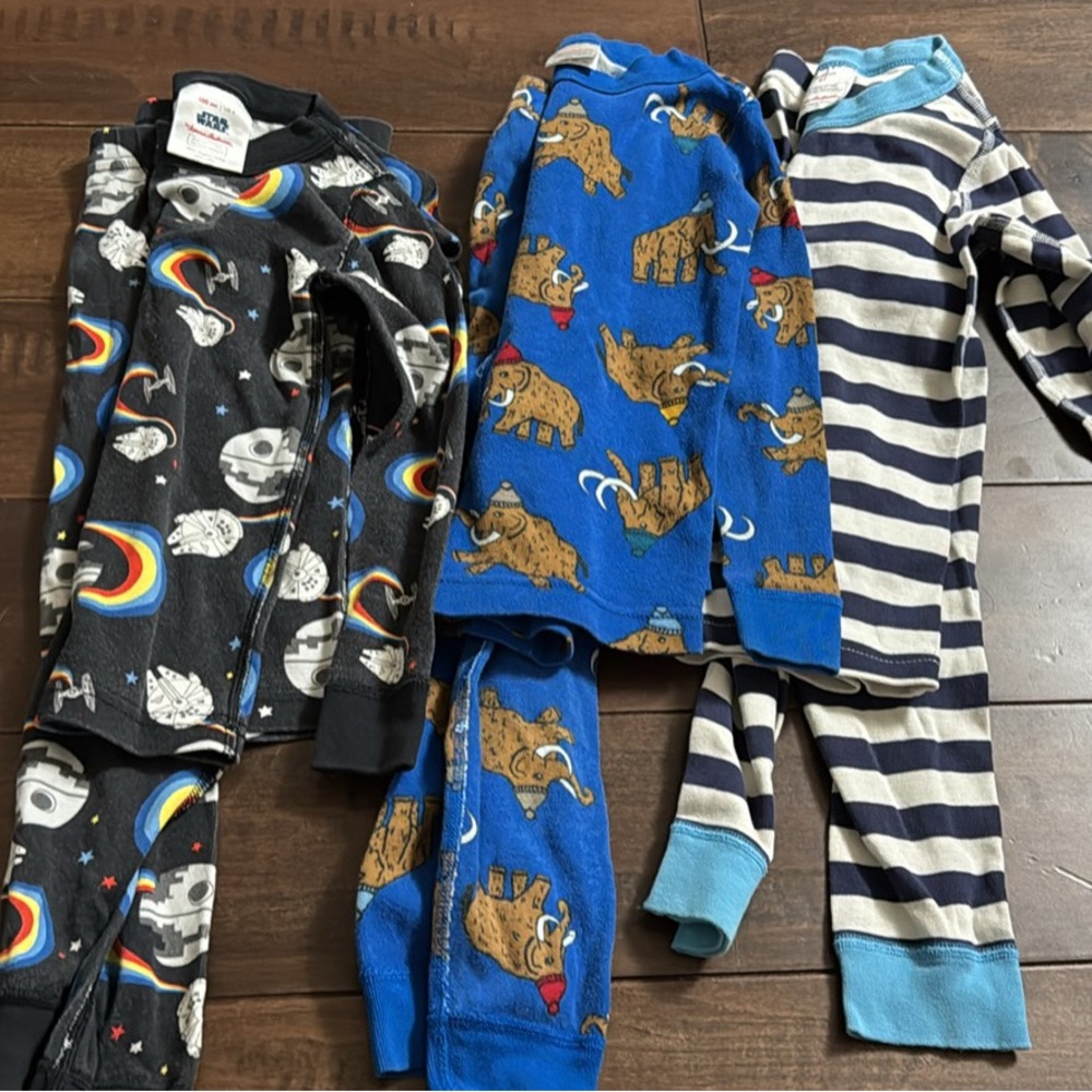 Hanna Andersson 4t pajama lot